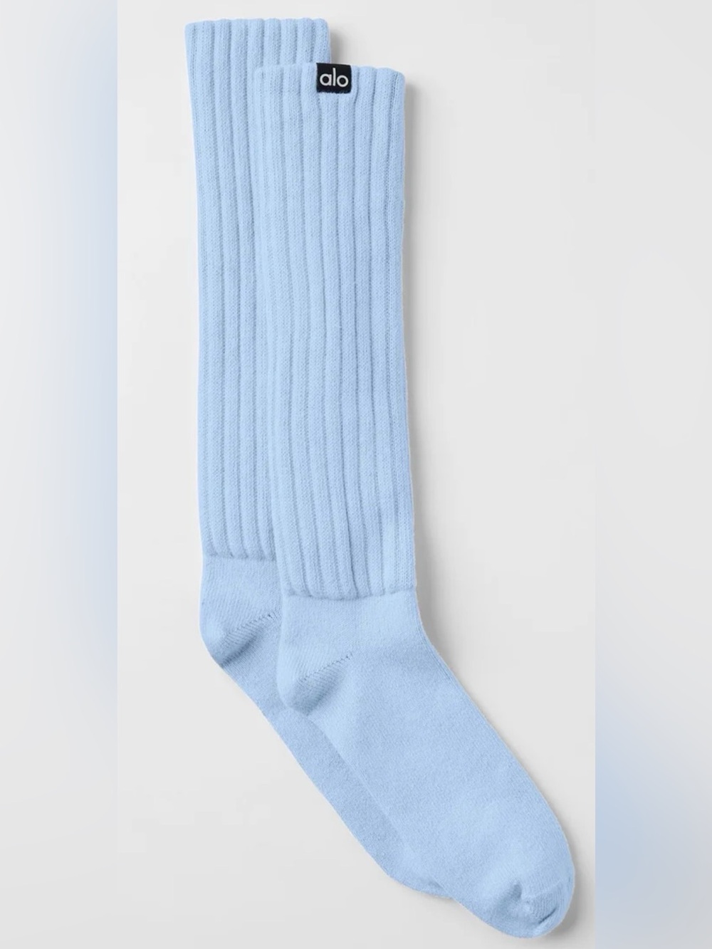 Alo Scrunch Socks in Seashell Blue